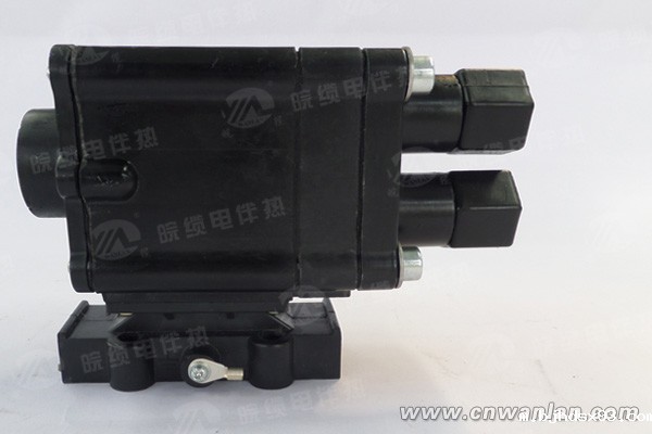 温控器和电源接线盒